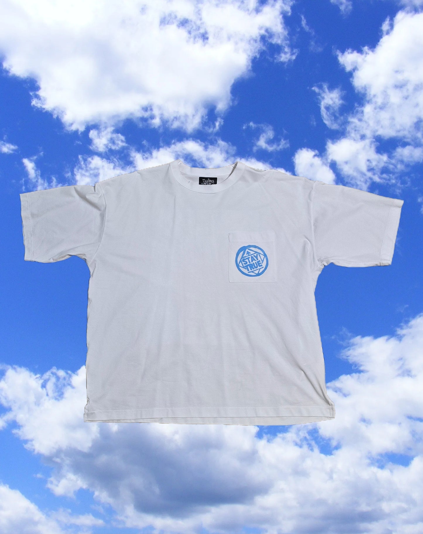 Feeture "Clouds"